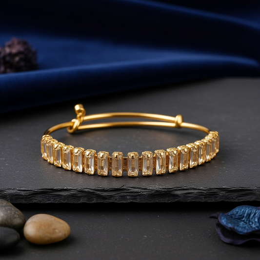 SINIMU Scarlet Bloom Bangle - Gold-Plated Floral Bangle Jewelry Elegance Adjustable