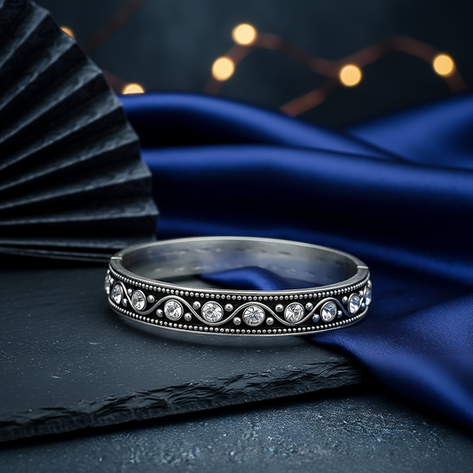 SINIMU – Celestia Bangle SILVER