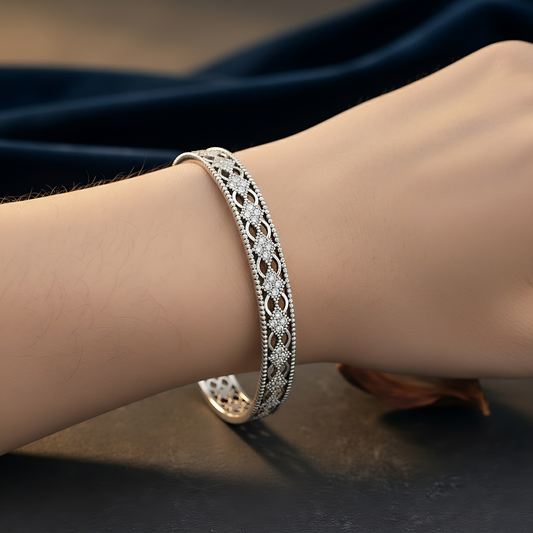 SINIMU – Celestia Bangle SILVER